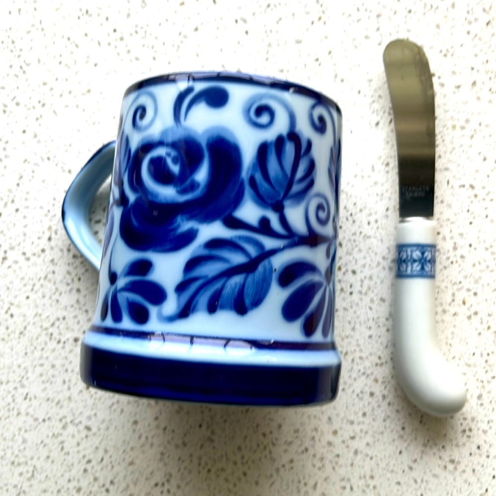 Blue floral mug & bagel-spreading knife